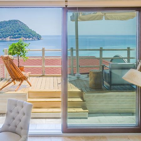 Agorastos Suites Коинира Экстерьер фото