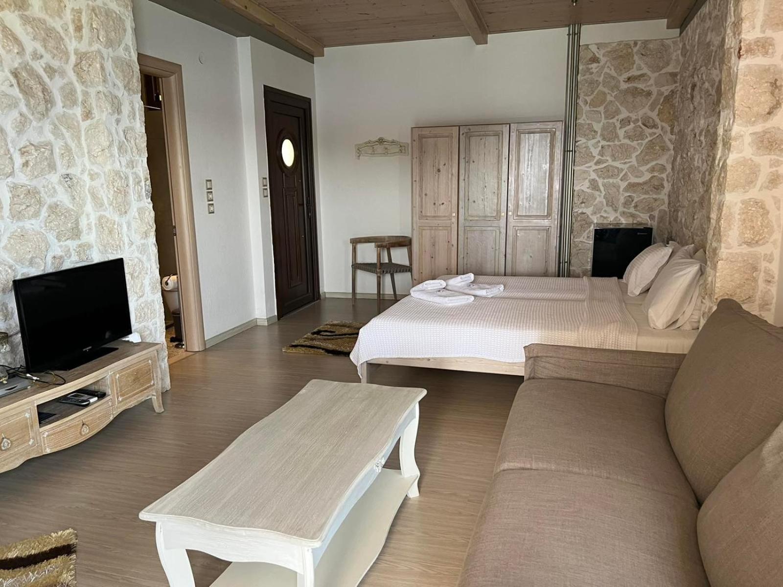 Agorastos Suites Коинира Номер фото