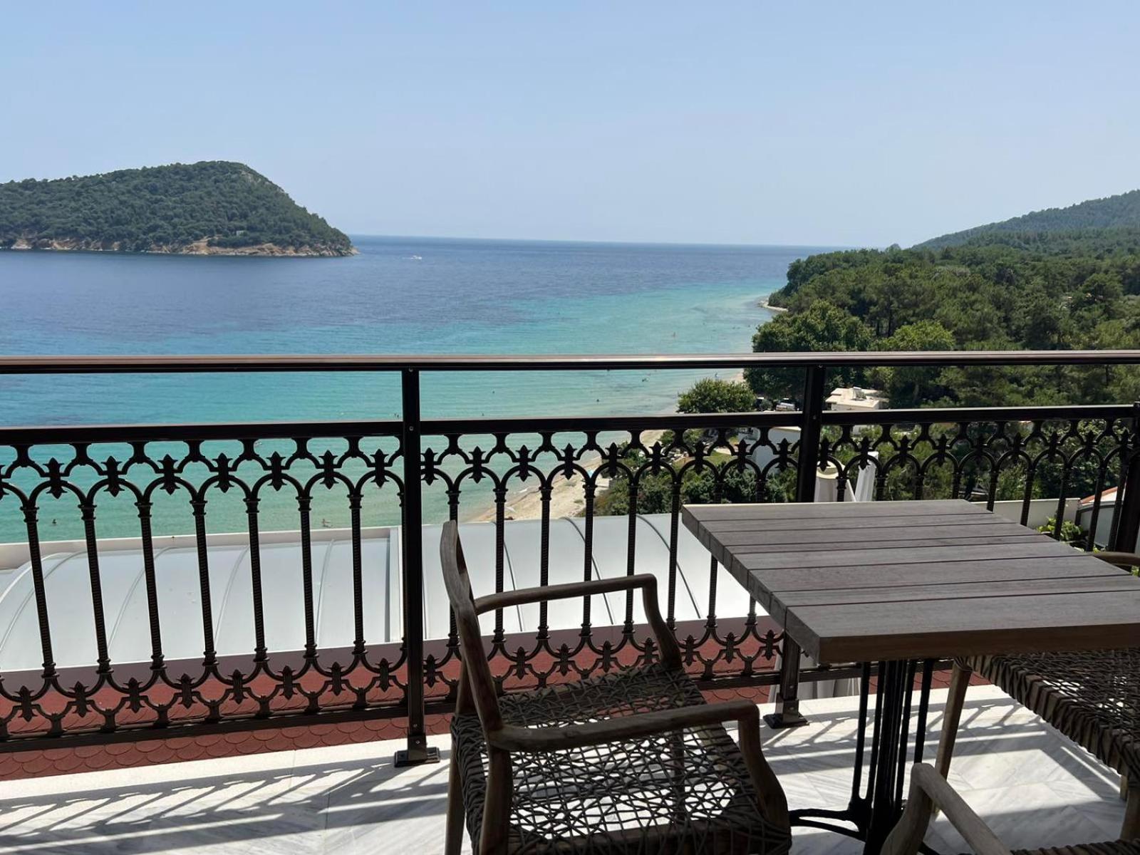 Agorastos Suites Коинира Номер фото